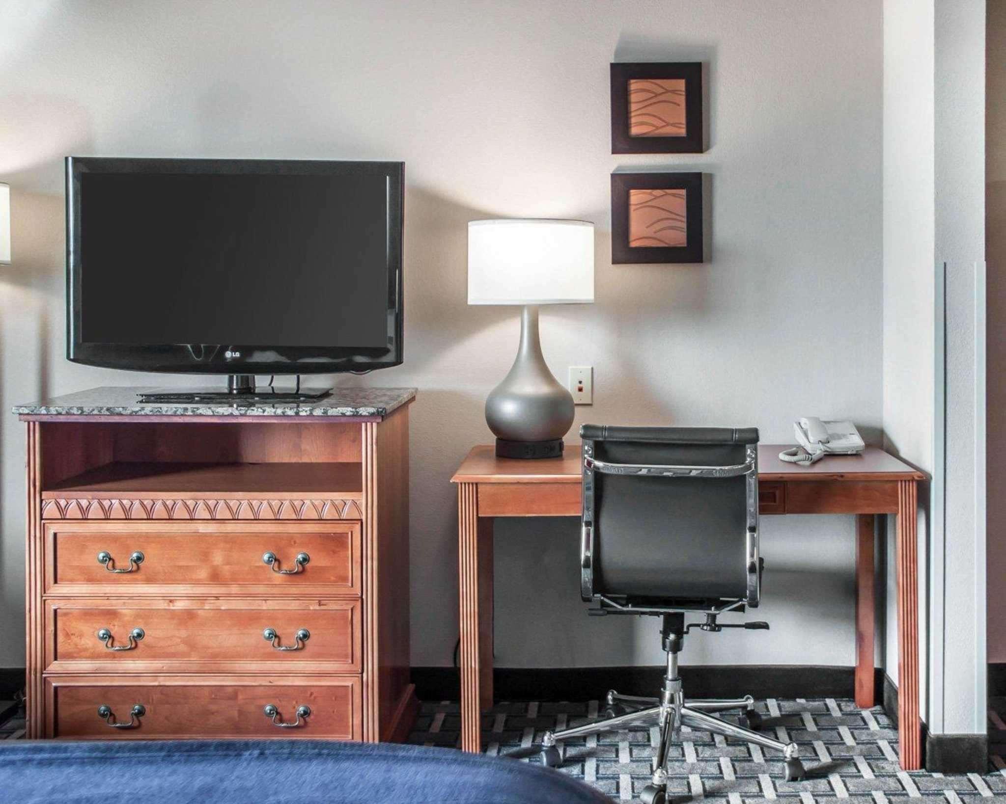 Holiday Inn Express & Suites Weatherford By Ihg Екстер'єр фото