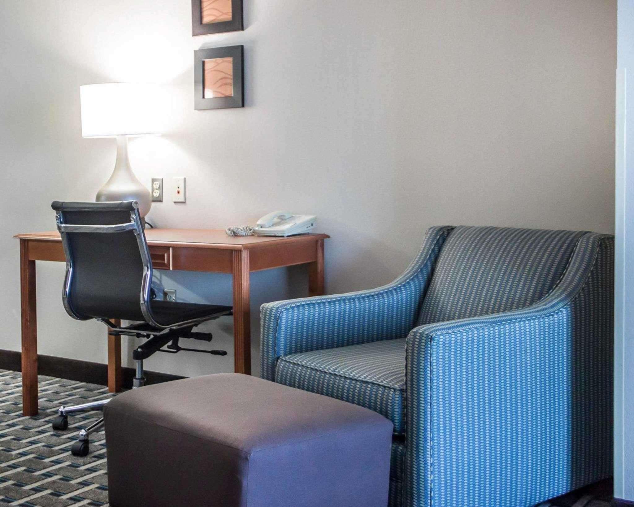 Holiday Inn Express & Suites Weatherford By Ihg Екстер'єр фото